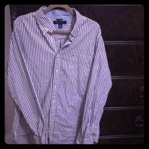 Men’s XL Tommy Hilfiger Button down shirt